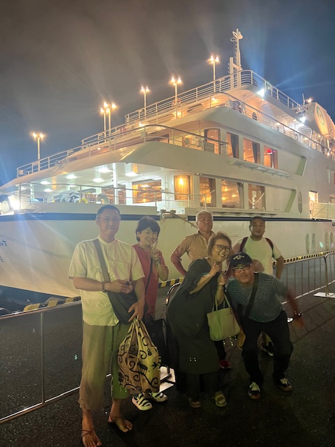 船上での集まり